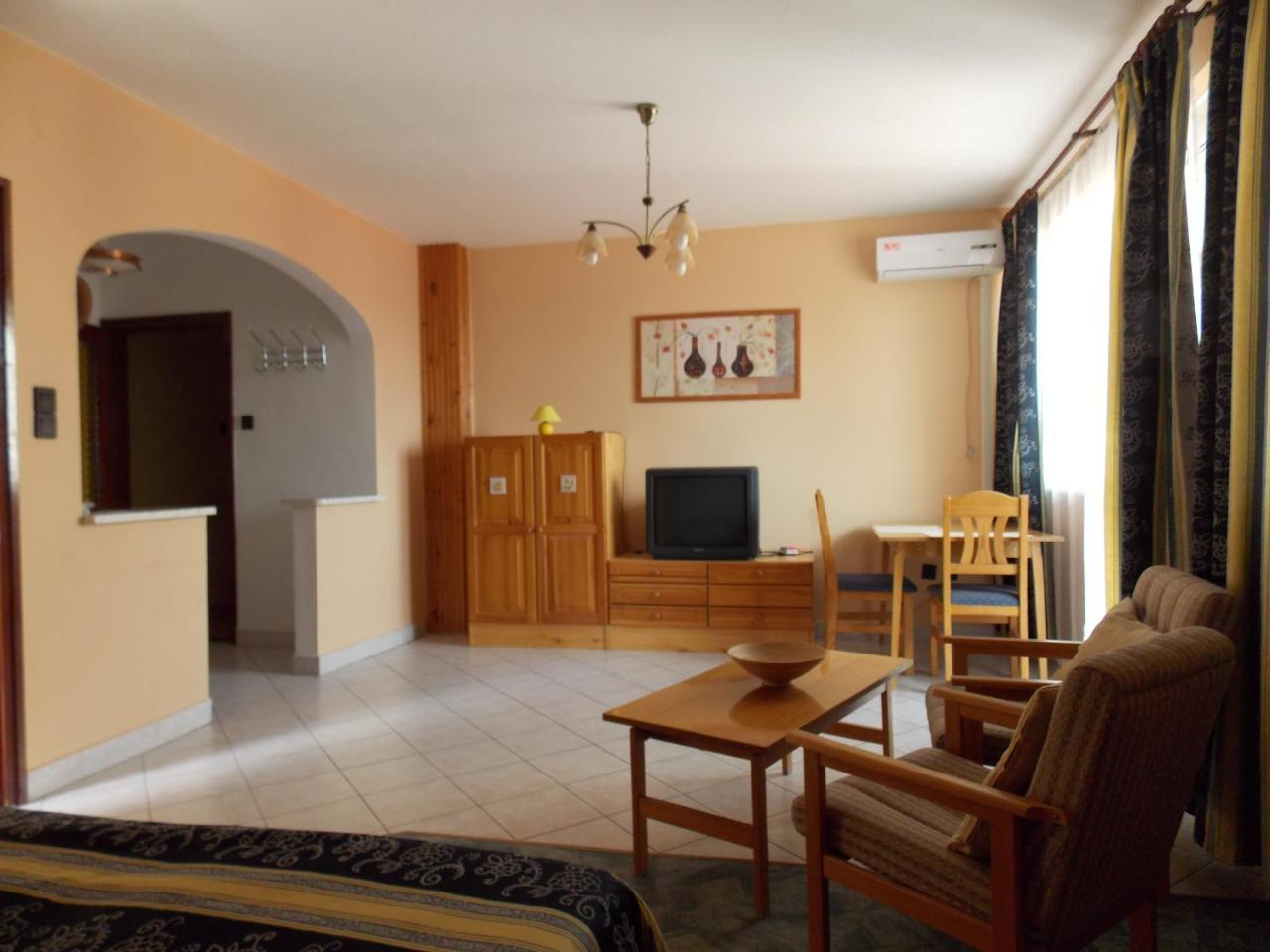 Heviz Therme Apartmenthaus Exteriör bild